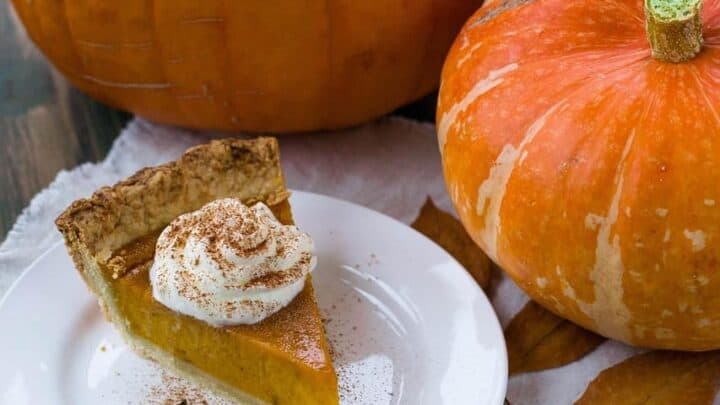 If you're looking for a great dairy-free pumpkin pie recipe, you've come to the right place. Don't miss out on this delicious and easy recipe, that can also be gluten-free. Click on the link and grab the recipe today.