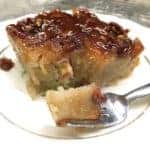 Praline Pecan Banana Bread is a rich and delicious dessert that everyone will love. Grab those ripe bananas and get ready for a tasty praline pecan treat.