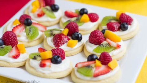 Image for Mini Fruit Pizzas - Sweet & Savory by Shinee