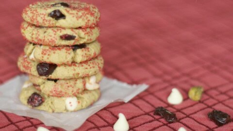 Pistachio white chocolate chip cookies