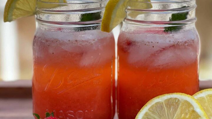 Image for Refreshing Strawberry Lemonade Recipe