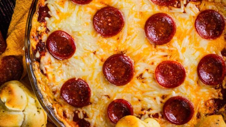 Image for Cheesy Baked Pepperoni Pizza Dip