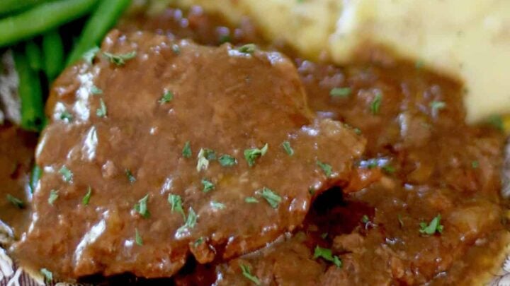Image for Crock Pot Cubed Steak and Gravy (+Video)