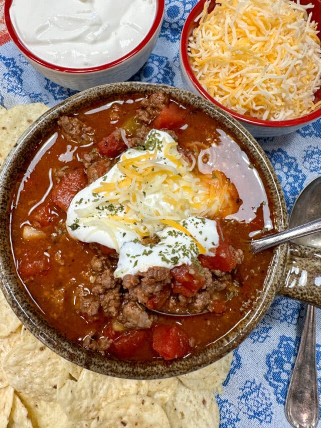 Easy No-Bean Chili With Ground Beef - Back To My Southern Roots