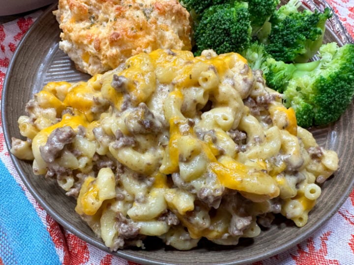 Hamburger Mac And Cheese Casserole Back To My Southern Roots