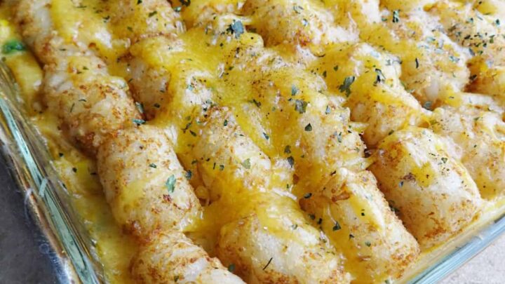 Image for Chicken Tater Tot Casserole (Easy & Cheesy)